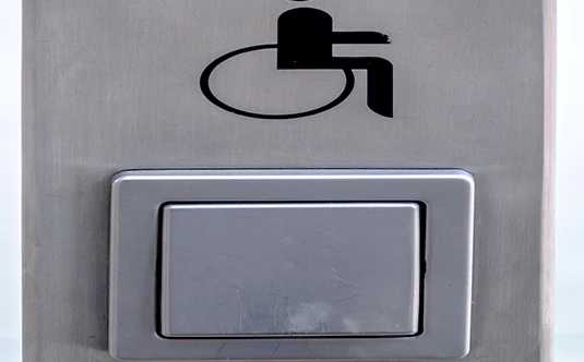 Electronic Locks &a Barriers in Oak Ridge, FL