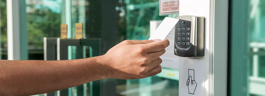 Custom Access Control Systems for Businesses in Oak Ridge, FL