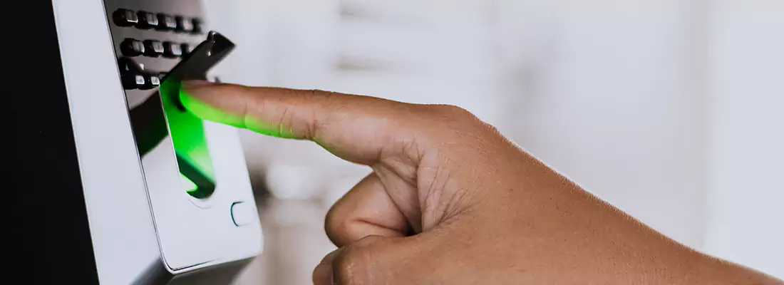 Expert Fingerprint Lock Solutions in Oak Ridge, FL